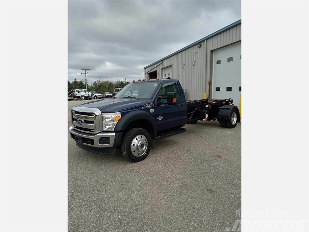 Ford F550 Camion ampliroll