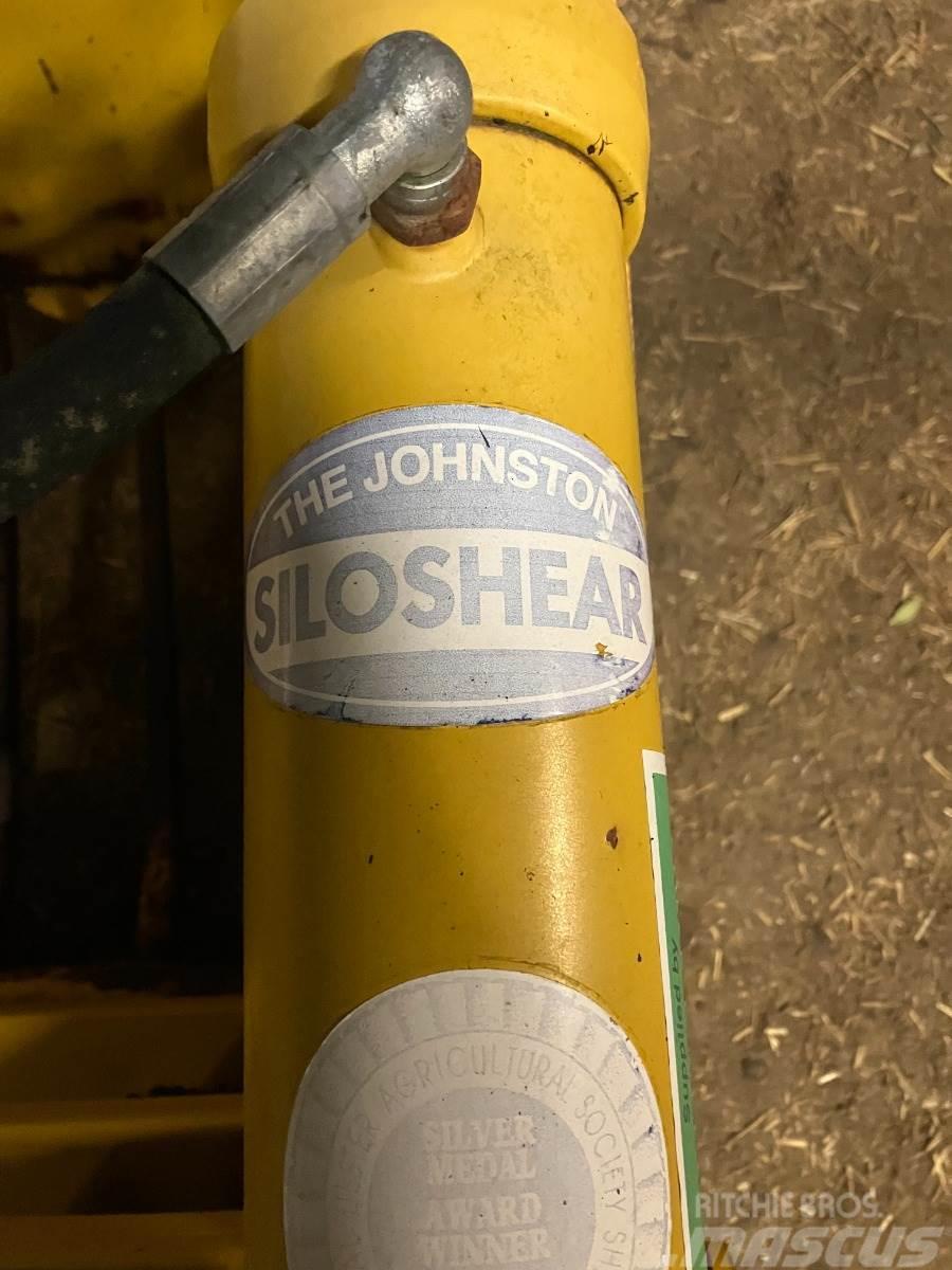 Johnston  Autres équipements pour tracteur