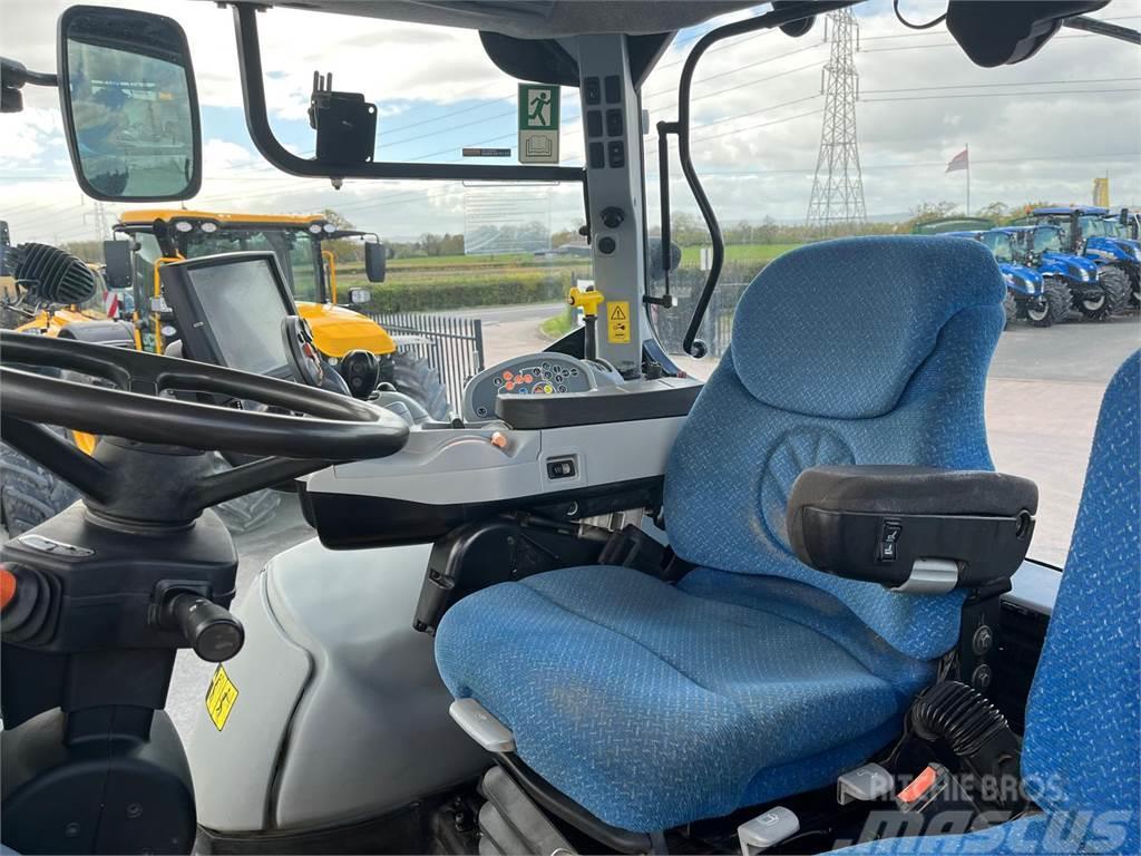 New Holland T7.235 Power Command Tracteur