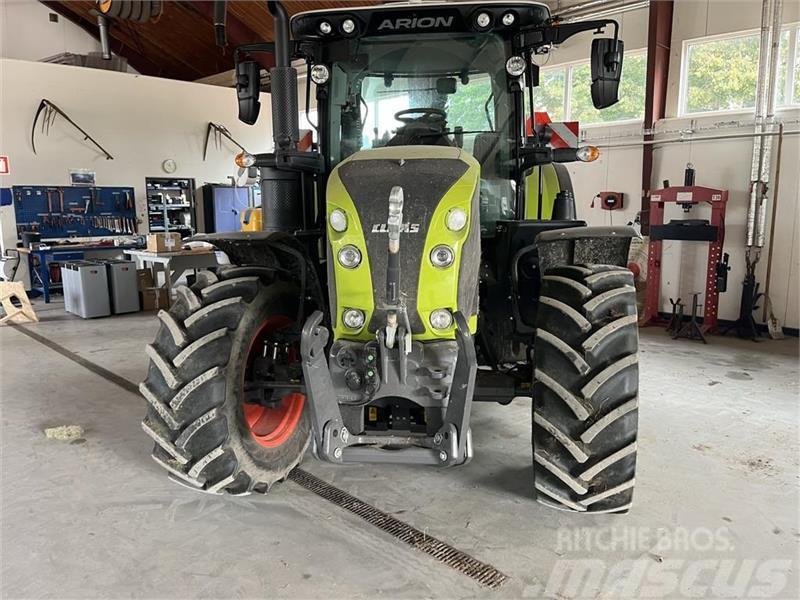 CLAAS ARION 530 CIS+ Aff. foraksel Tracteur