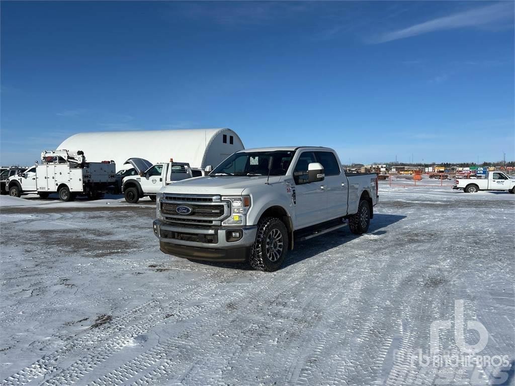 Ford F-250 LARIAT Utilitaire benne