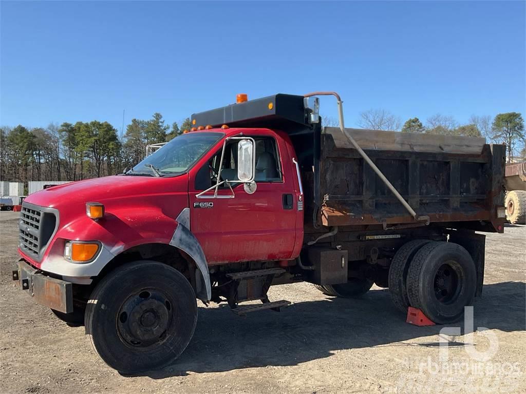 Ford F-650 Camion benne