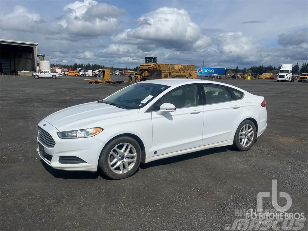 Ford FUSION Voiture