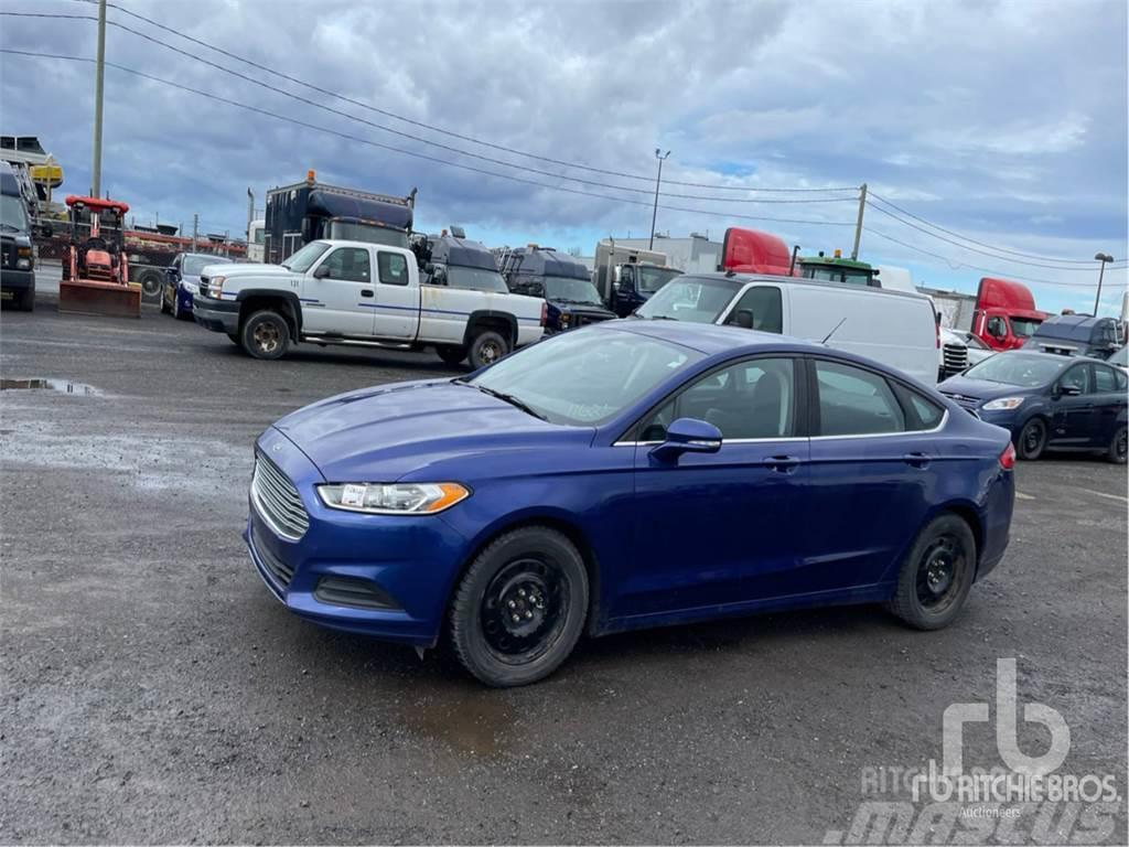 Ford FUSION Voiture