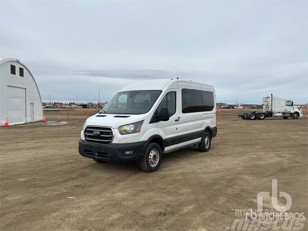 Ford TRANSIT 150 Utilitaire