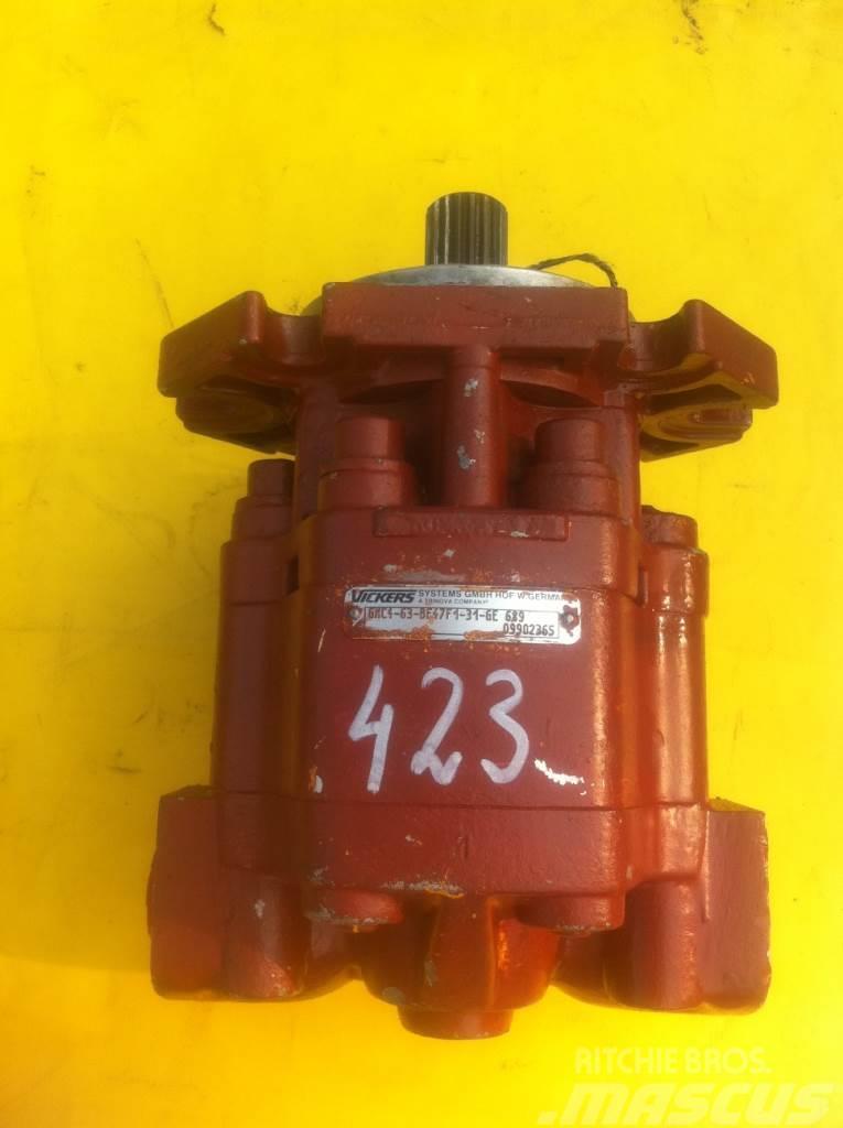 Vickers GMC4-63-BF47F1-H-31-GE689 Moteur