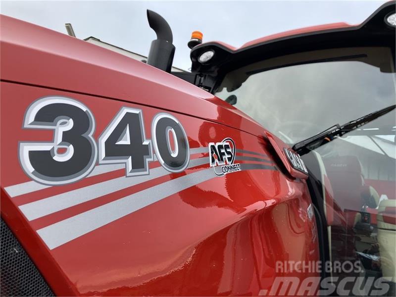 Case IH OPTUM 340 CVX. Tracteur