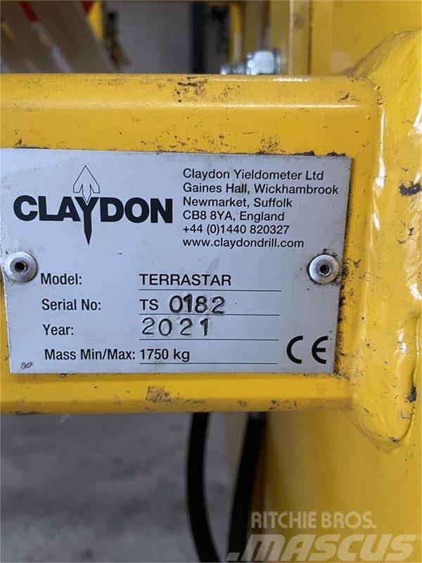 Claydon Terrastar 6m, Spaderulleharve med APV spreder. Herse