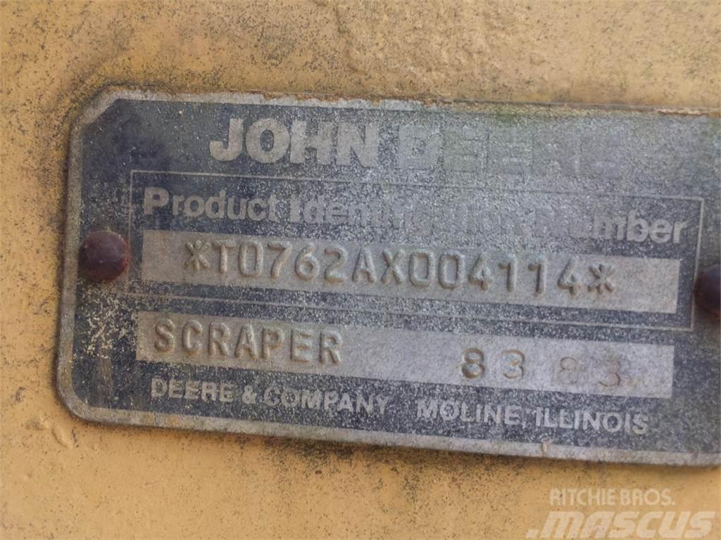 John Deere 762A Scraper