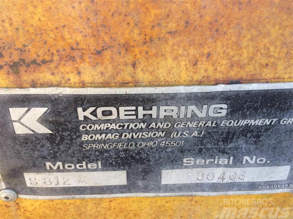 Koehring S812A Rouleaux monocylindre