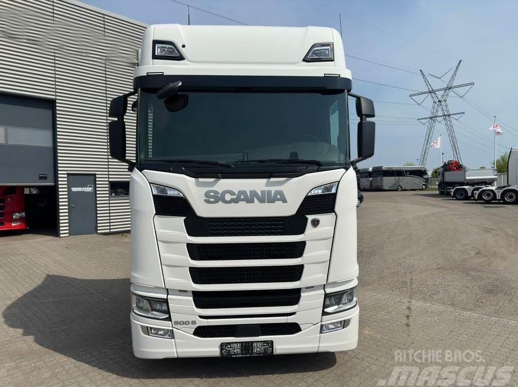 Scania S500 Twinsteer Tracteur routier