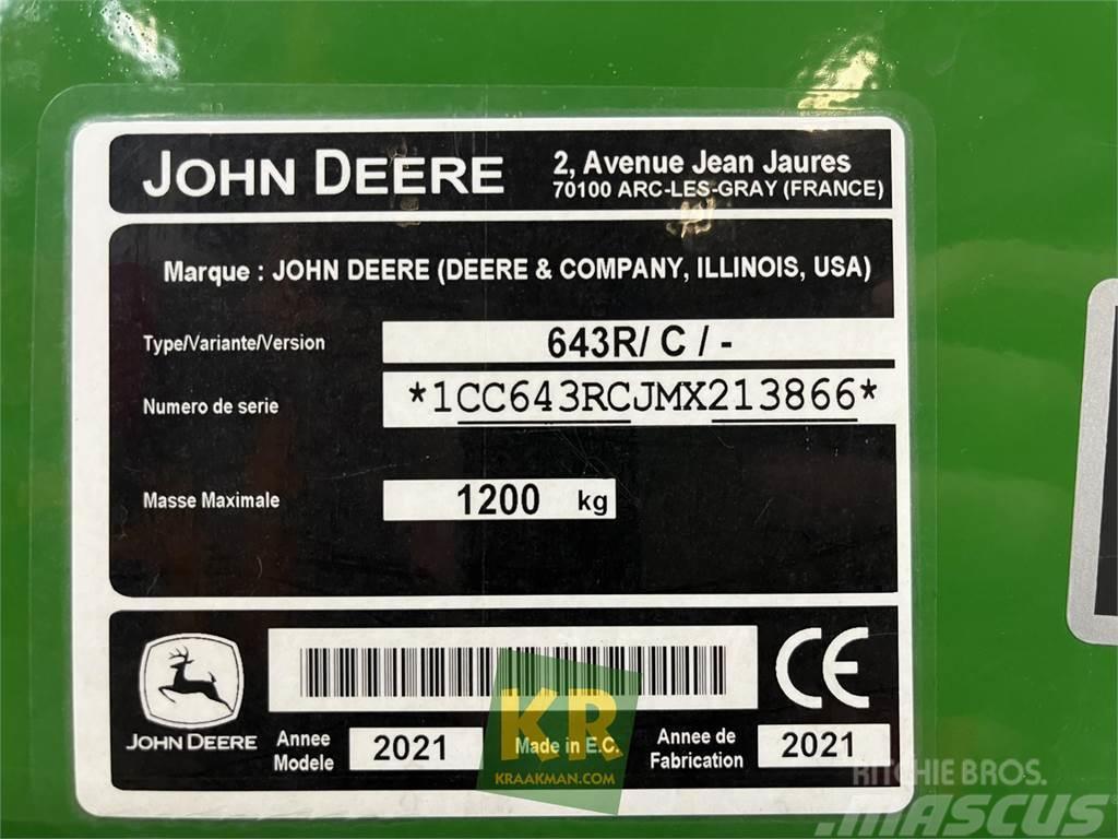 John Deere 643R Chargeur frontal, fourche