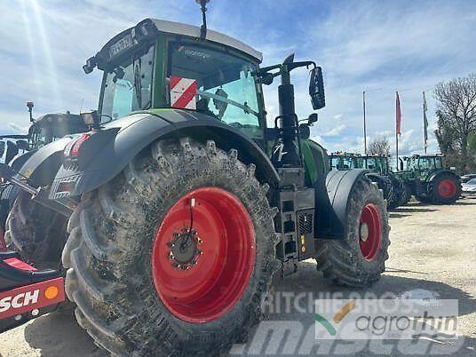 Fendt 828 VARIO S4 PROFI PLUS Tracteur