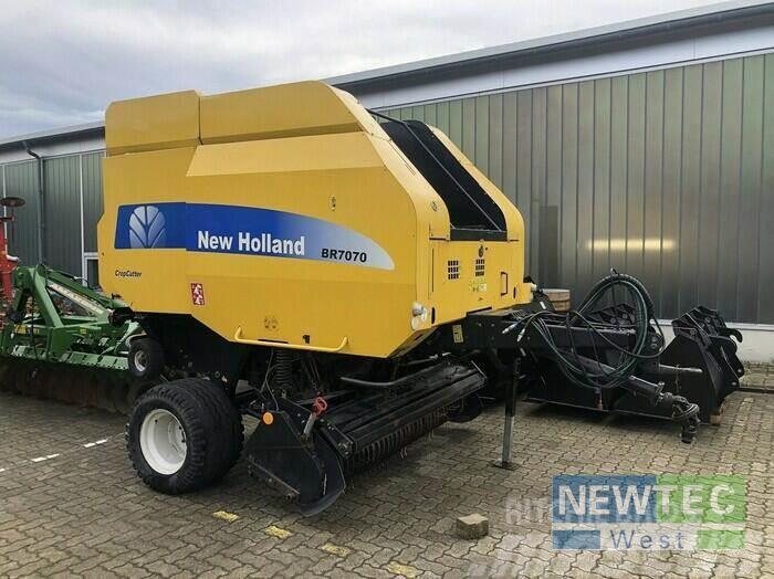 New Holland BR 7070 ROTORCUTTER Presse à balle ronde