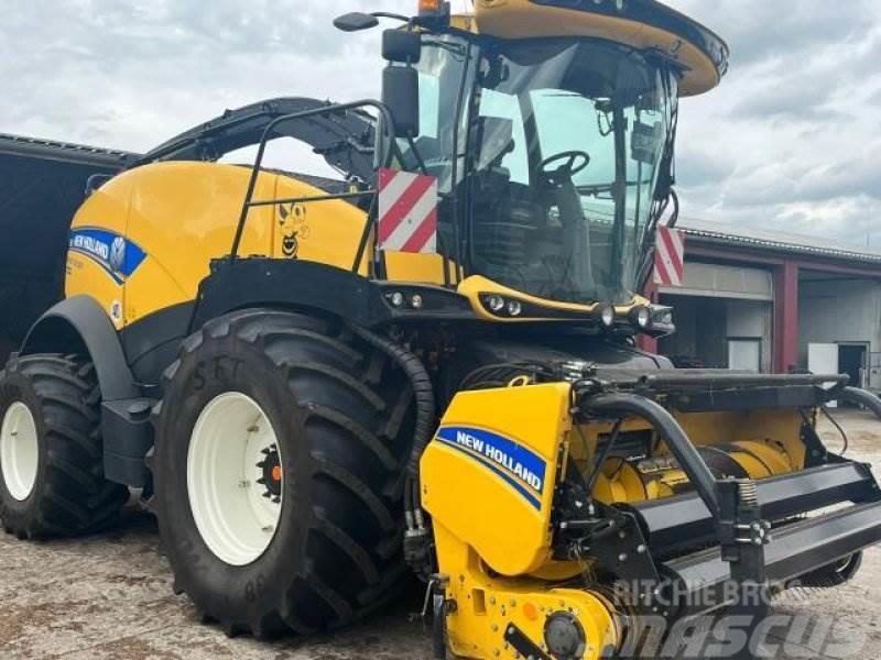 New Holland FR 650 Ensileuse automotrice