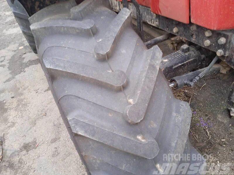 Belarus МТЗ 1523 Tracteur
