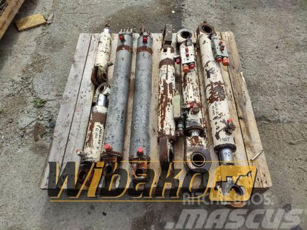 Mecalac Set of cylinders Mecalac AS150 Hydraulique