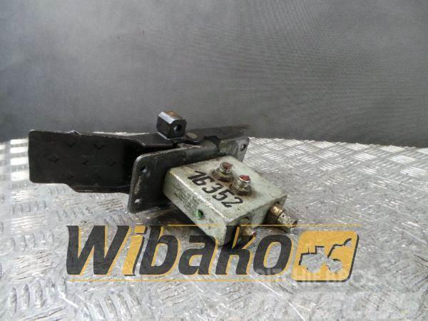 Rexroth Pedal Rexroth TH6RP11-10M01 Cabine