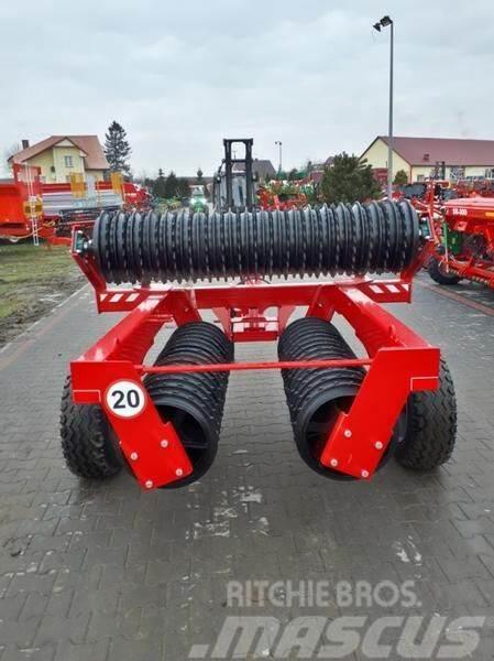 Agro-Factory II Ackerwalze Gromix/ cultivating roller/ Wał upra Autre camion